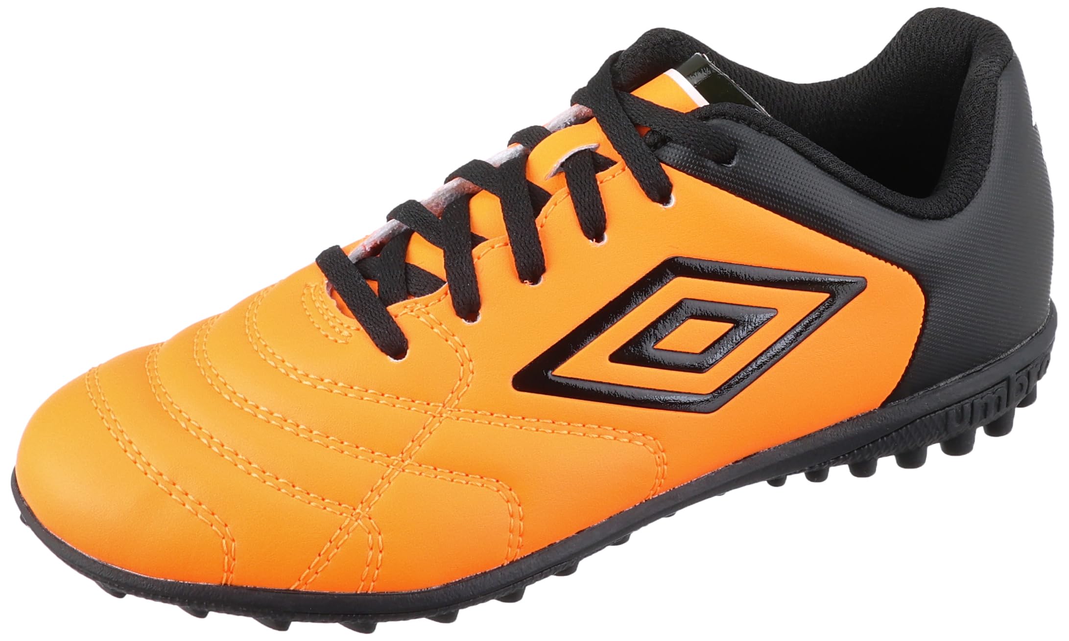 UMBRO Soccer Shoes For boys - Safqqa Egypt