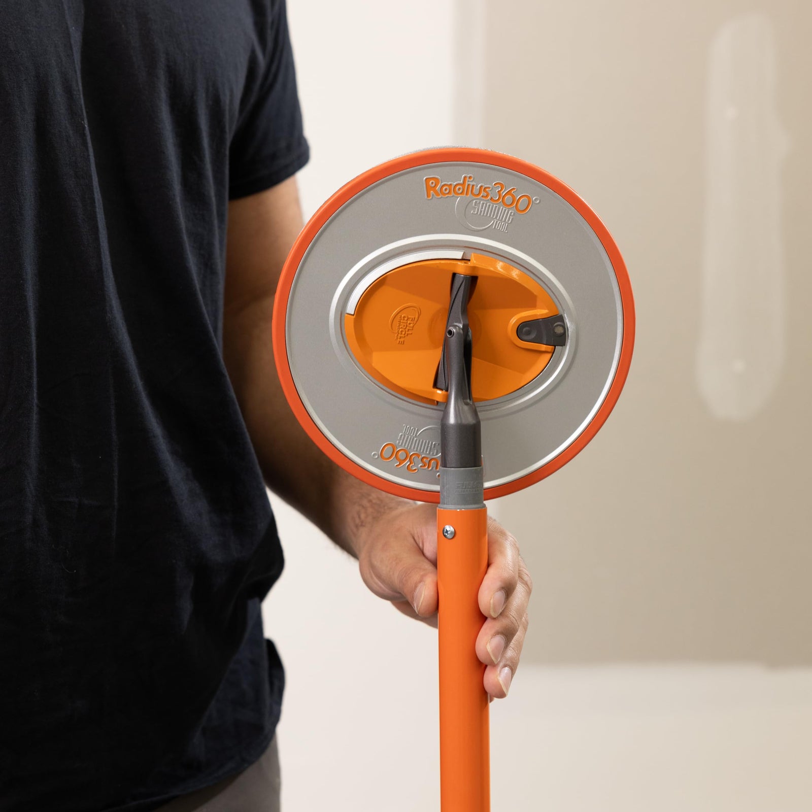 Full Circle International Radius360 Sanding Tool with Interchangeable Center Hub 9 Inch Round, 1-Pack