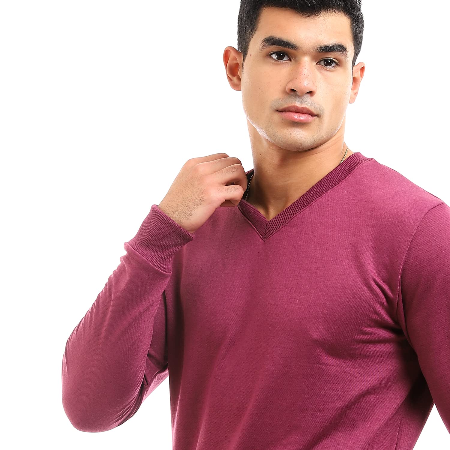 Off Cliff Basic Long Sleeves V Neck SweatShirt For Men,Regular fit ideal for layering or standalone wear.