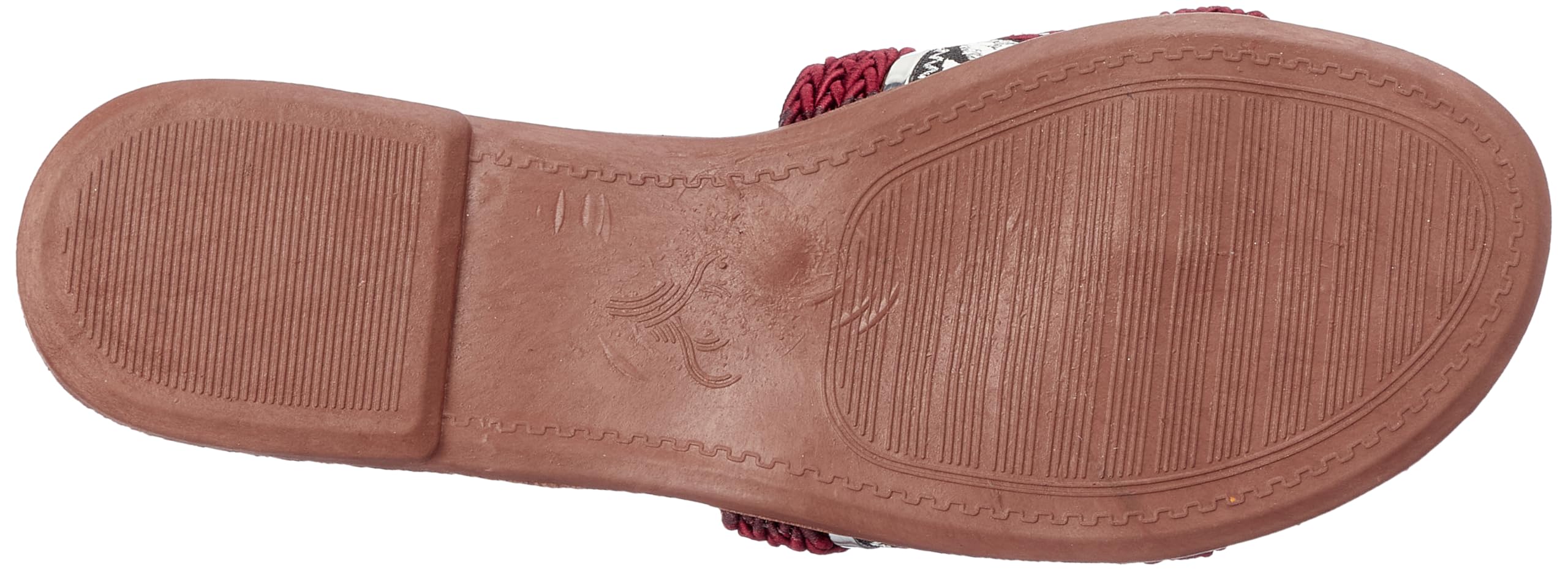 شبشب نسائي سلايد موديل 0700 من سواي بتصميم عصري مريح وأنيق