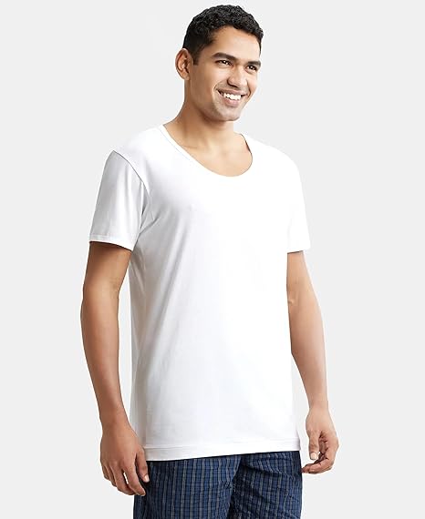 فانلة رجالي Jockey نص كم برقبة دائرية (عبوة 2 قطعة) – راحة يومية – Safqqa Egypt