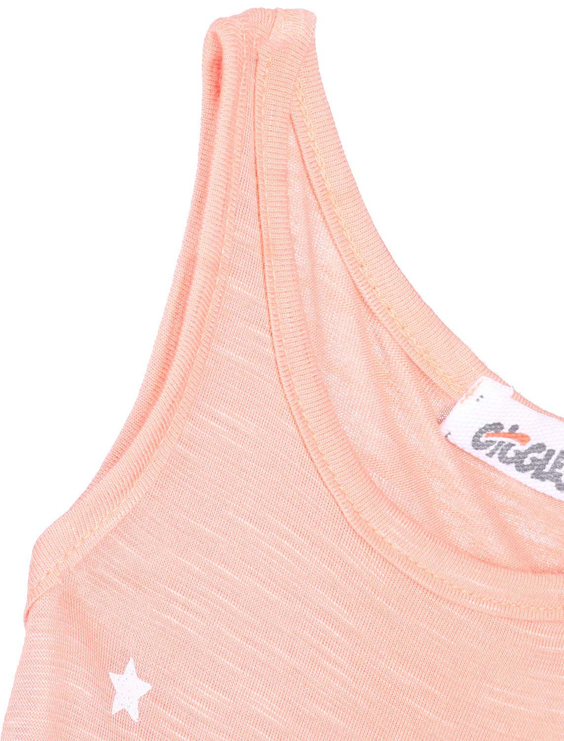 طقم بيجاما للفتيات من Giggles مكون من تيشيرت بلا أكمام بياقة دائرية بطبعة نجوم وشورت بخصر مطاطي يجمع بين الراحة والأناقة المرحة لقضاء ليلة هادئة.