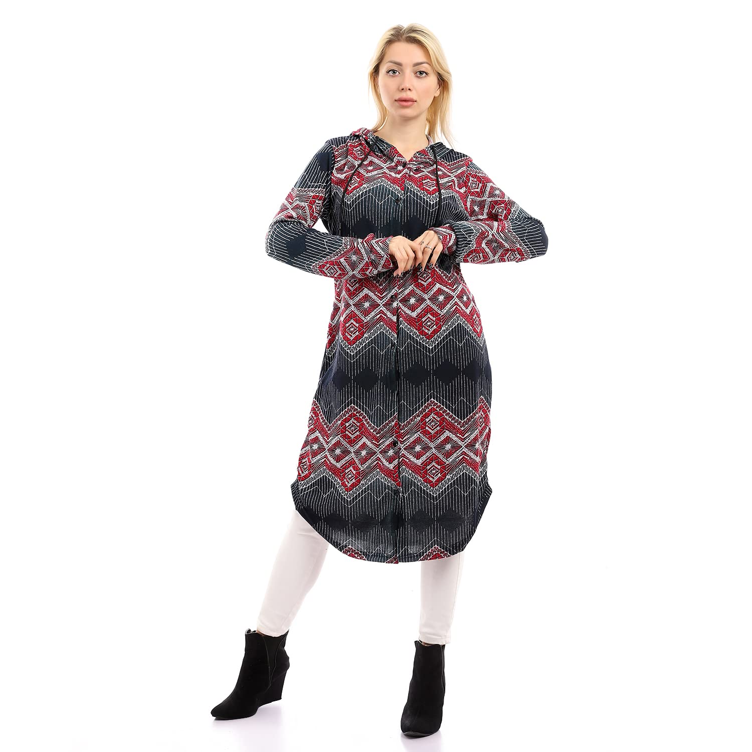 هودي أندورا للنساء بأكمام طويلة مع أزرار عند الكفة يجمع بين الراحة اليومية والتفاصيل الأنيقة. مصنوع من قماش ناعم وقابل للتنفس،