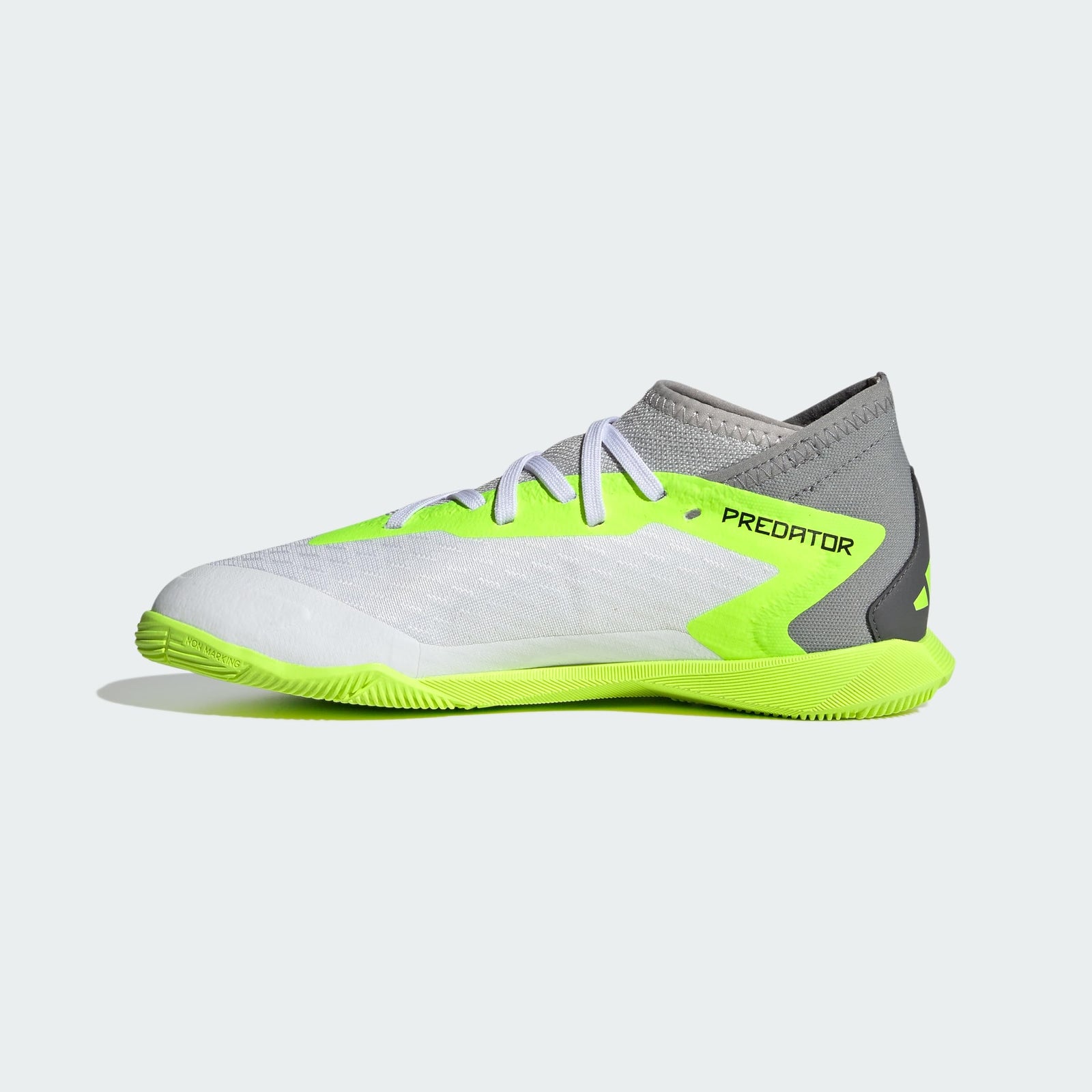 adidas Unisex ACCURACY.3 IN J Football Shoes (Indoor)