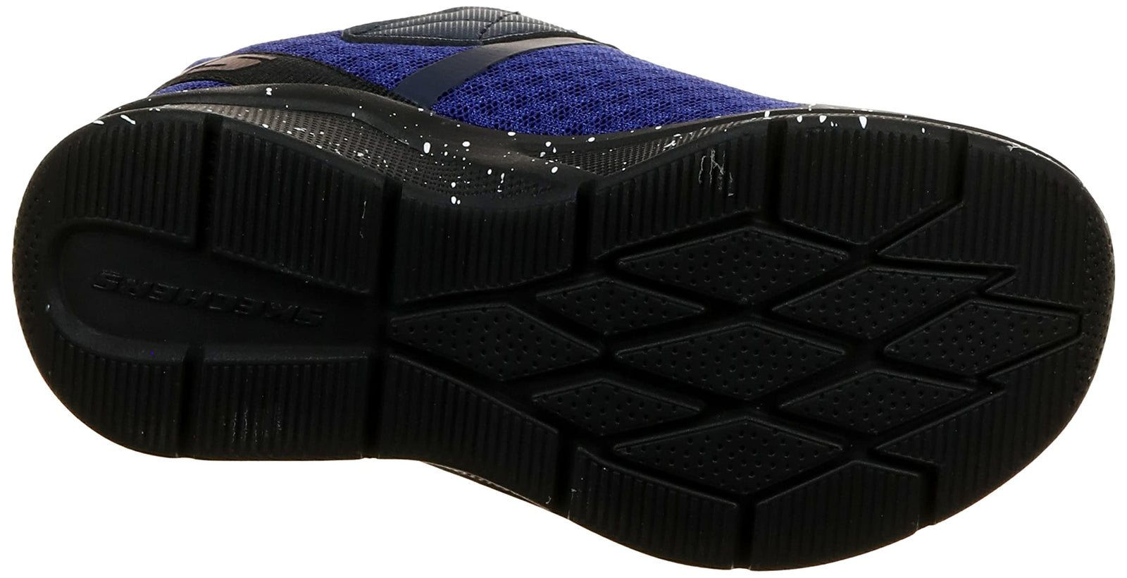  أحذية سكتشرز للأولاد  نعل مطاطي مرن يوفر ثباتاً ممتازاً بطانة مريحة توفر دعماً طوال اليوم