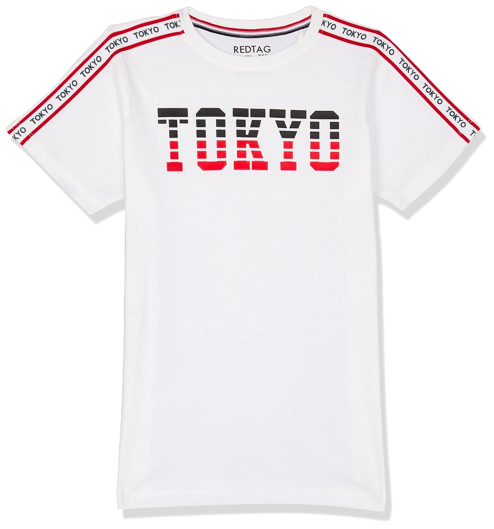 تيشيرت Red Tag للأولاد يجمع بين الراحة والأناقة للارتداء اليومي. مصنوع من قماش ناعم 