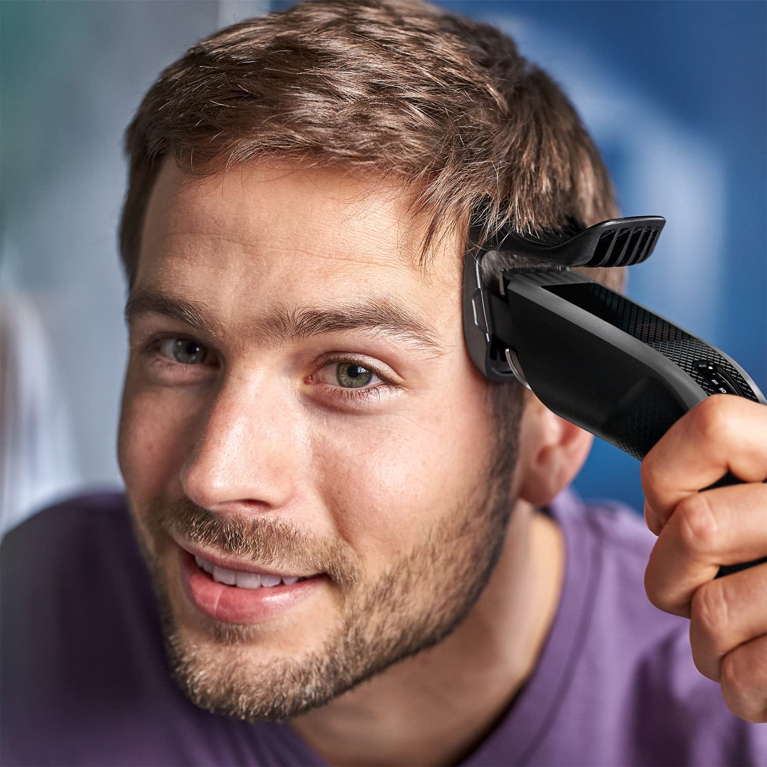 Philips Series 3000 Hair Clipper Stainless Steel Blades, 75 Mins Cordless Use/8h Charge, 13 Length Settings – International Warranty – HC3520/15