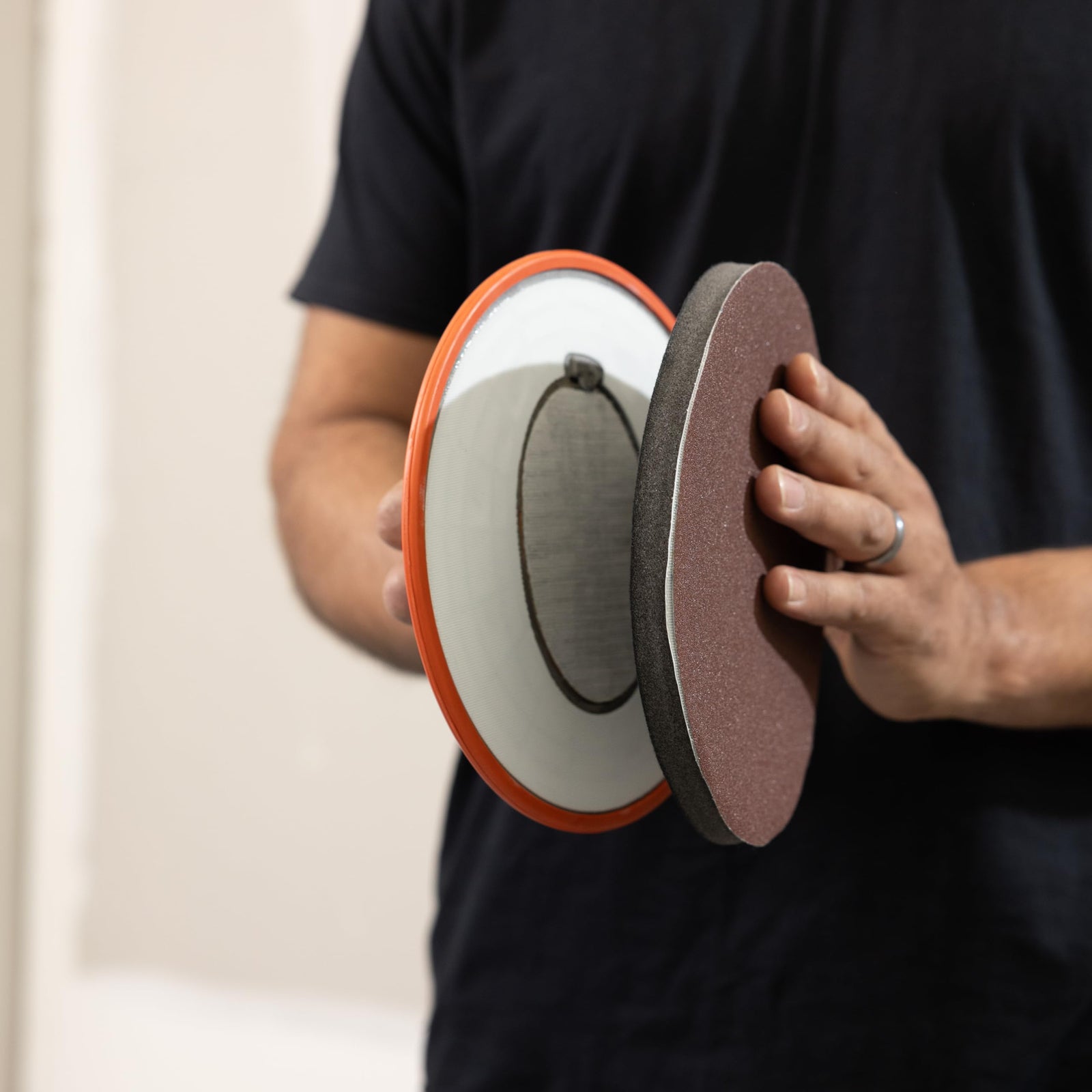 Full Circle International Radius360 Sanding Tool with Interchangeable Center Hub 9 Inch Round, 1-Pack