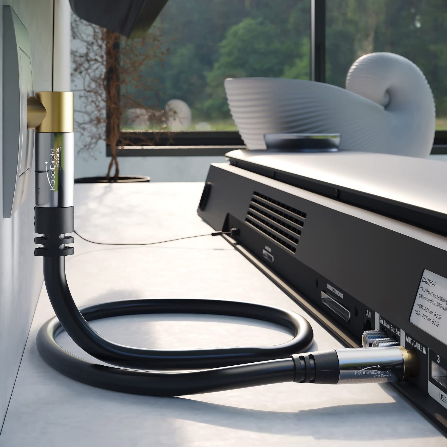 كابل كوكسيل من كابل دايركت بطول ٧٫٥ أمتار مصمم لنقل الإشارة بجودة عالية للتلفزيون، التلفزيون عالي الوضوح، والراديو. يتميز بمقاومة ٧٥ أوم لضمان تقليل فقد الإشارة واستقبال واضح