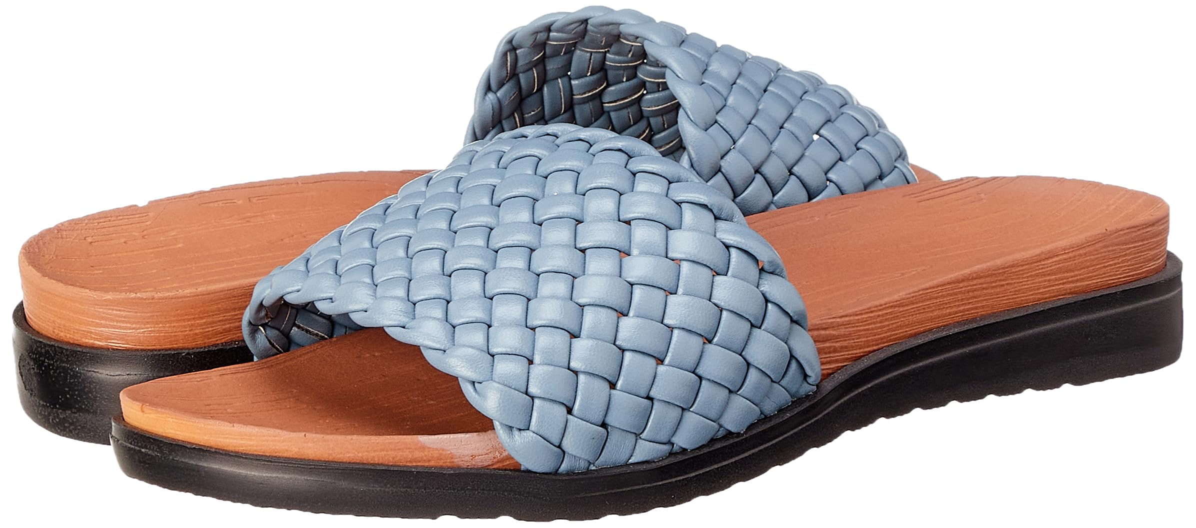 شبشب نسائي من غرنتا مصمم لتوفير الراحة وسهولة الاستخدام اليومي. مصنوع من خامات خفيفة وناعمة تمنح ارتداءً مريحاً طوال اليوم.