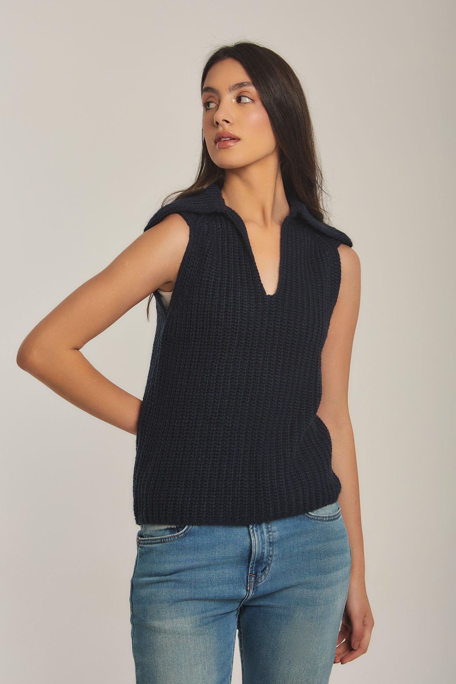 DARE Dalydress Women's Fancy Knitted Vest With Collar - Safqqa Egypt