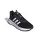 أحذية adidas للرجال مصممة لتجمع بين الراحة والمتانة والأسلوب الرياضي الأيقوني. مصنوعة من مواد قابلة للتنفس مع نعال مبطنة ونعل خارجي قوي