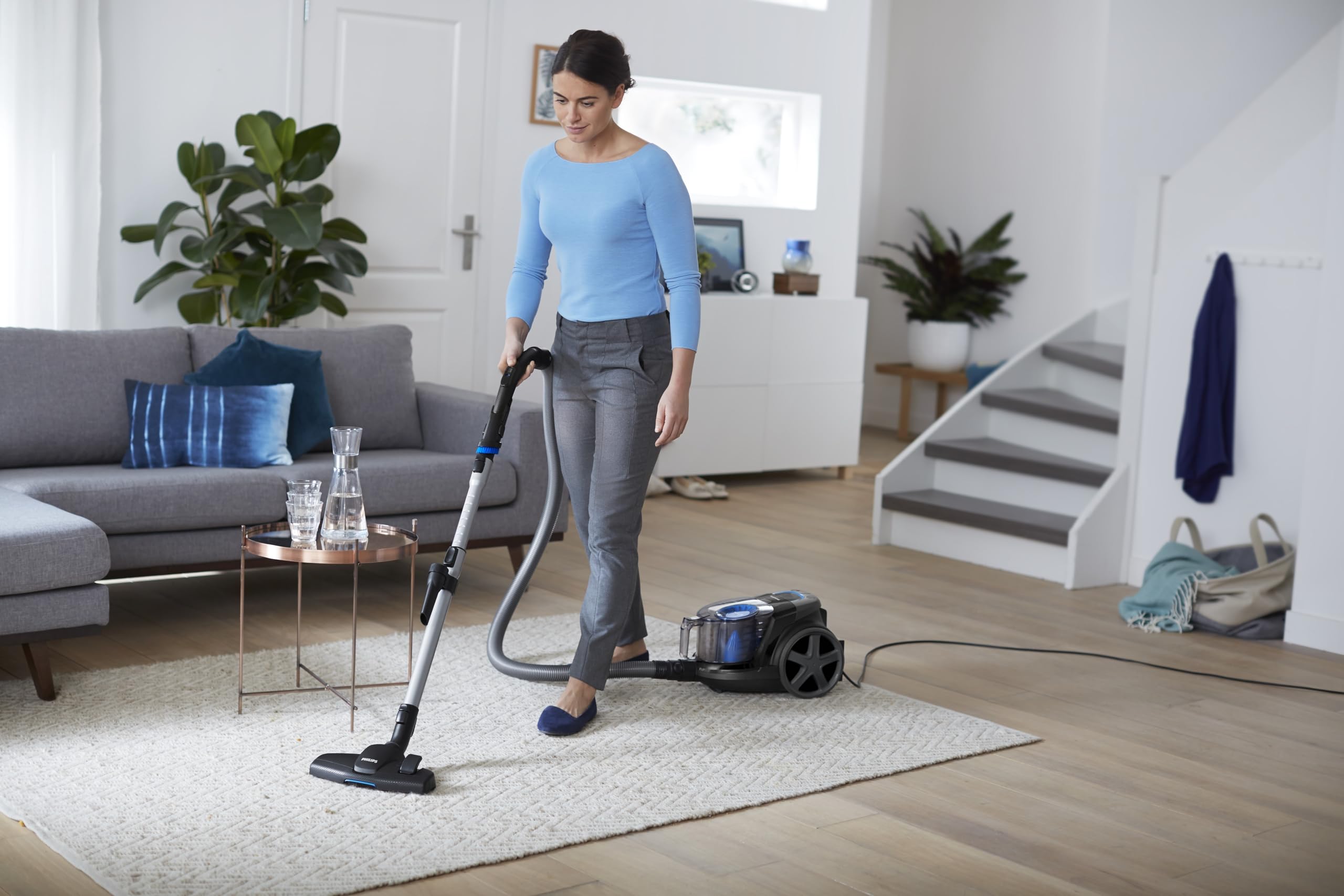 PHILIPS PowerPro Compact Black: 1800W, 330W Suction Power, Power Cyclone 5 Technology, Integrated Brush, HEPA Filter, Easy-to-Empty Dust Bucket, 1.5L Dust Capacity FC9350/62 – Safqqa Egypt