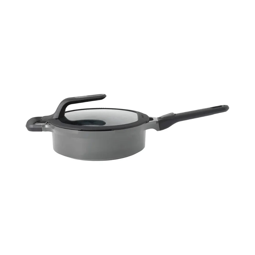 BergHOFF Covered stay-cool sauté pan grey - Safqqa Egypt