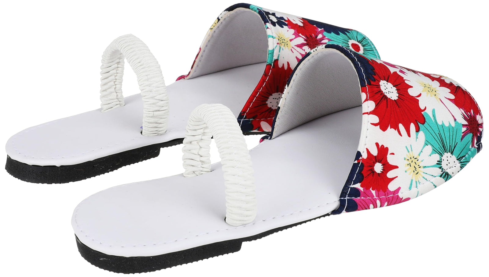 شبشب أو إكس للسيدات يتميز بخفة الوزن وخامة متينة تجعله مريحًا للاستخدام طوال اليوم. يأتي بفرشة ناعمة توفر راحة للقدم،