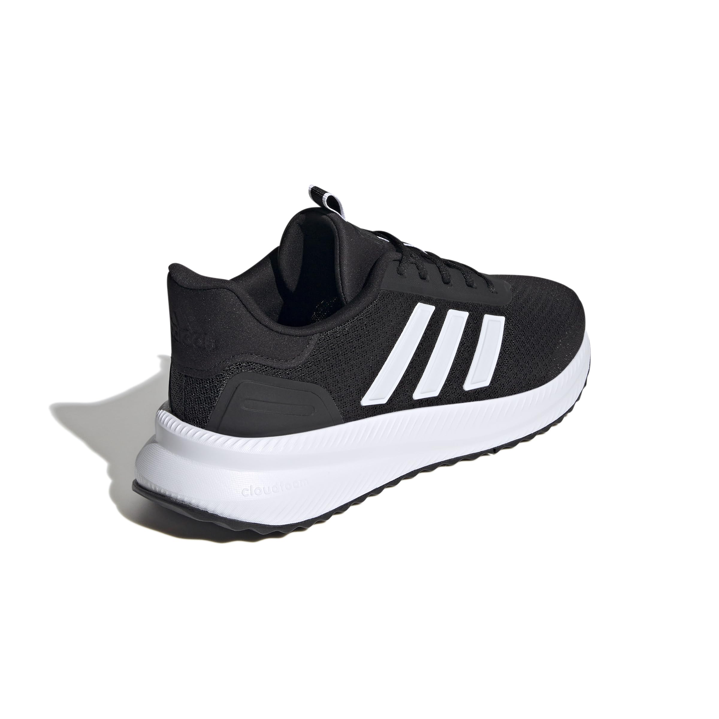 أحذية adidas للرجال مصممة لتجمع بين الراحة والمتانة والأسلوب الرياضي الأيقوني. مصنوعة من مواد قابلة للتنفس مع نعال مبطنة ونعل خارجي قوي