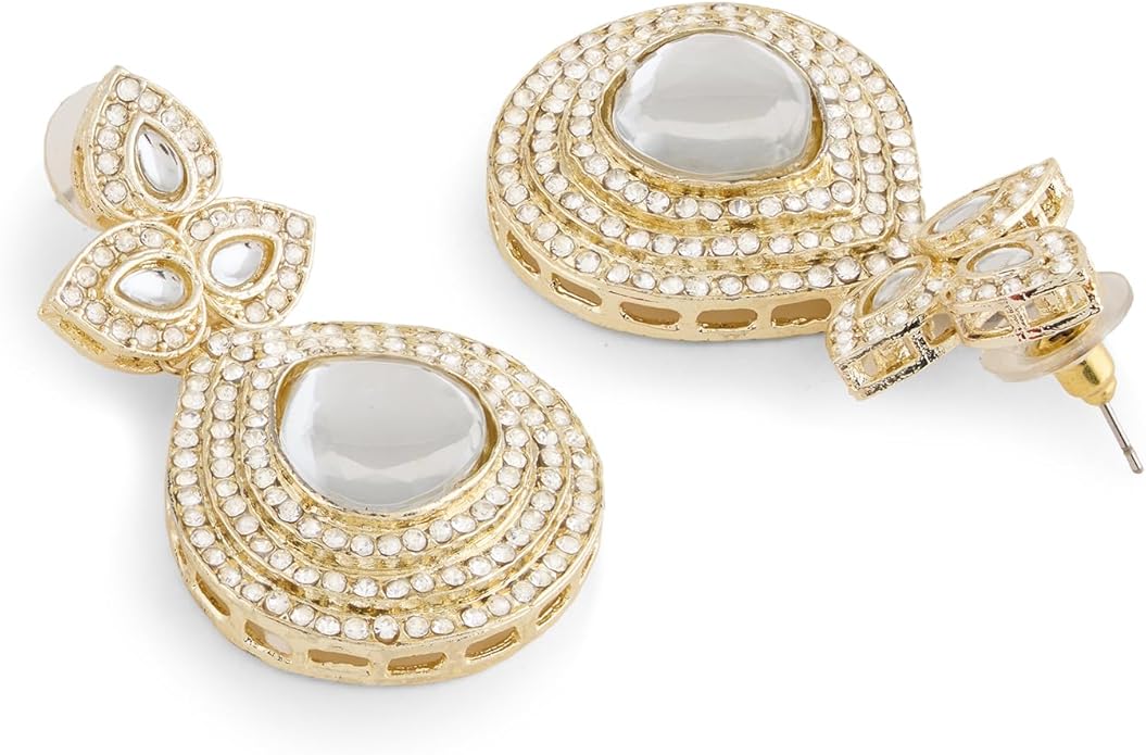 طقم مجوهرات نسائي من ماركة ZAVERI PEARLS موديل ZPFK18079 بلون ذهبي – Safqqa Egypt