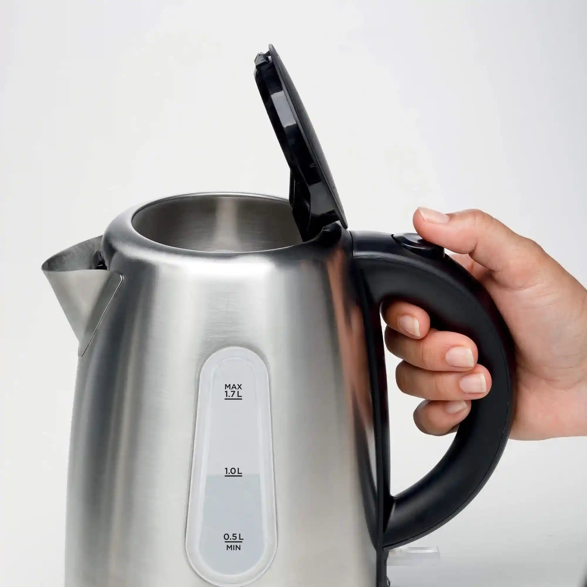 Ariete Metal Kettle, 1.7 Litres Capacity, Wireless Base, Overheat Protection