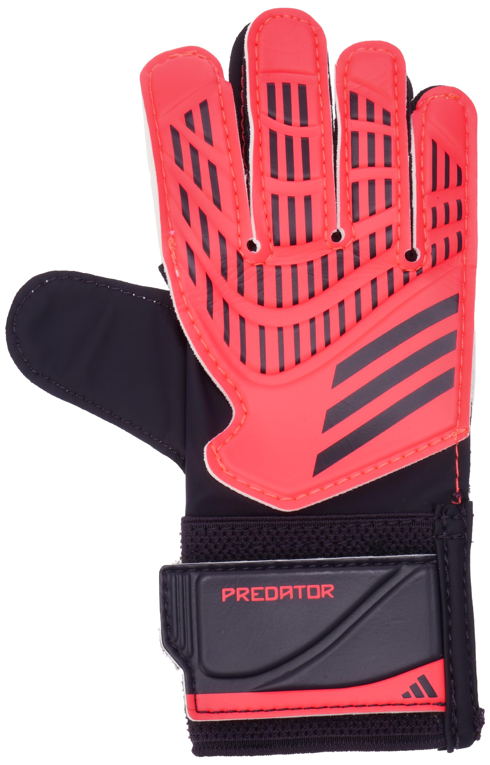 قفازات حارس المرمى أديداس بريداتور – حماية للأصابع وأداء ممتاز