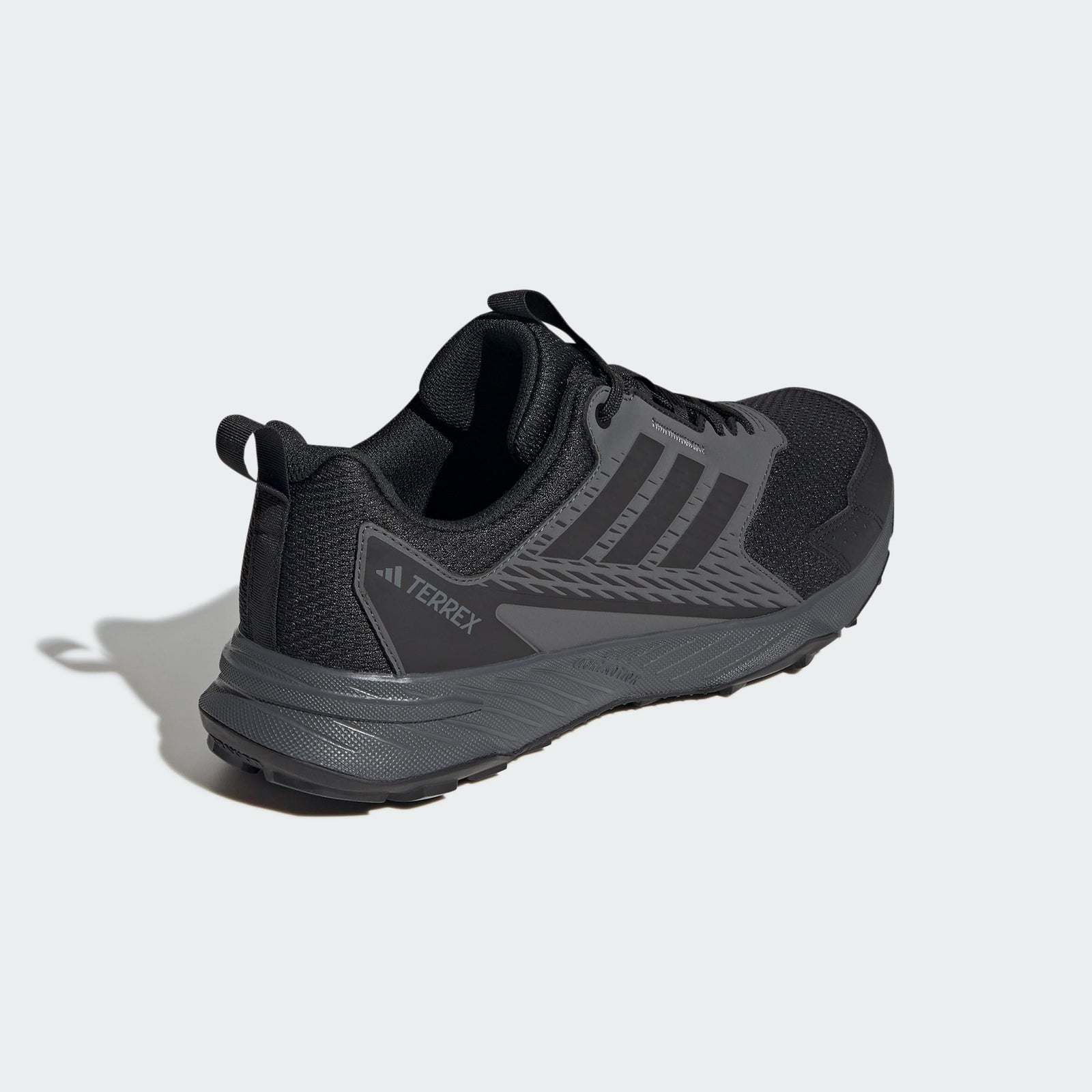 adidas Men's Tracefinder Sneaker