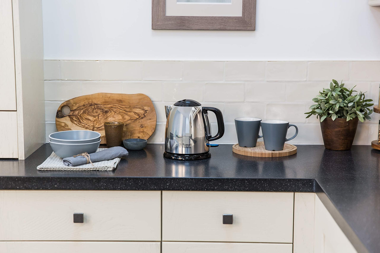 Russell Hobbs Classic Compact Cordless Kettle 1 Litre - 24990