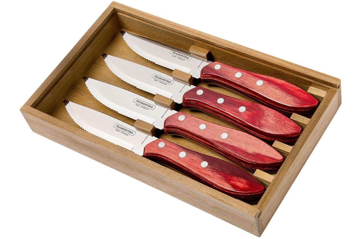 طقم سكاكين الستيك  مثالي لتناول الستيك واللحوم الأخرى بسهولة ودقة. مصنوع من شفرات فولاذية عالية الجودة ومقابض مريحة، ليجمع بين الحدة والمتانة والراحة أثناء الاستخدام. 