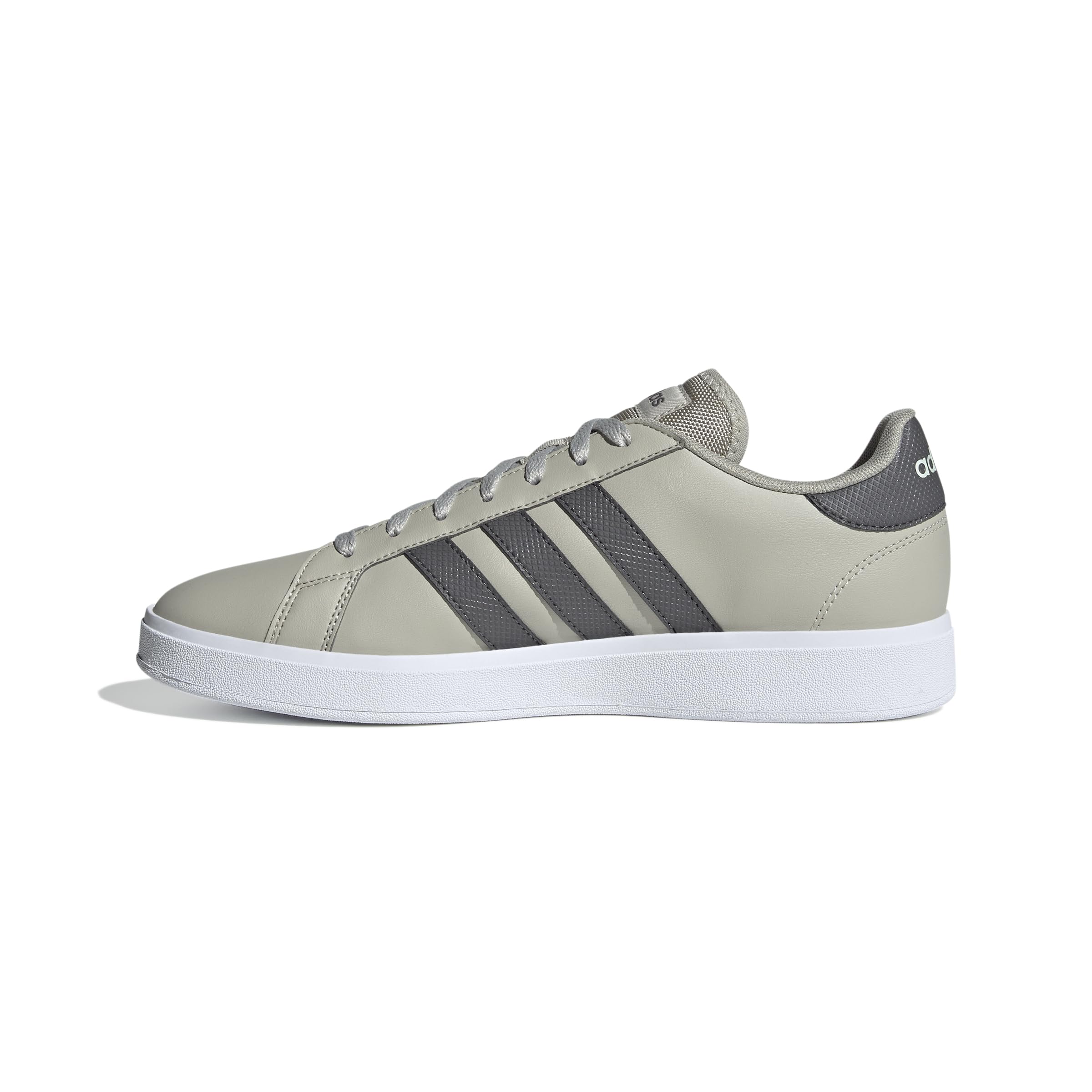 adidas MEN Shoes - Damage Box