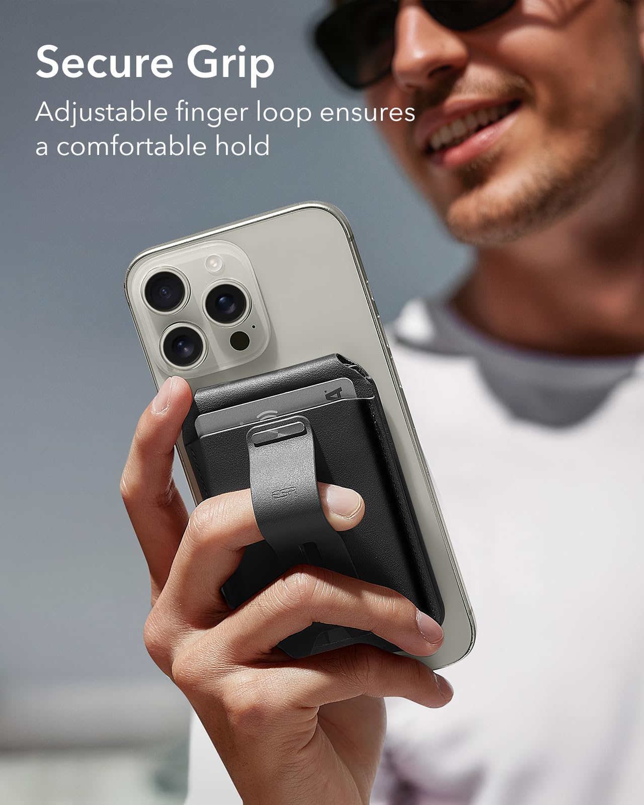 محفظة ESR لهواتف آيفون هي إكسسوار عملي ومتعدد الاستخدامات يجمع بين الحماية والراحة. متوافقة مع سلسلة iPhone 15/14/13/12، وتتميز بحامل قابل للتعديل للمشاهدة بدون استخدام اليدين