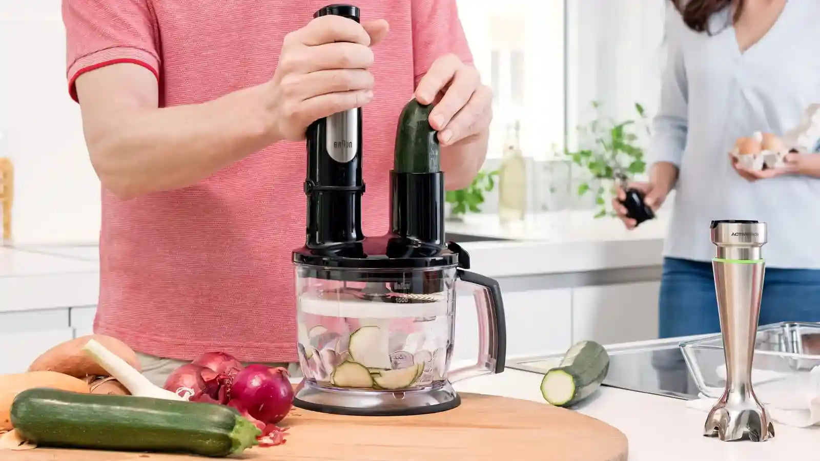 Braun Multiquick Hand Mixer 1000 Watt with ActiveBlade Technology, Black / Stainless Steel (Scratch) - Safqqa Egypt