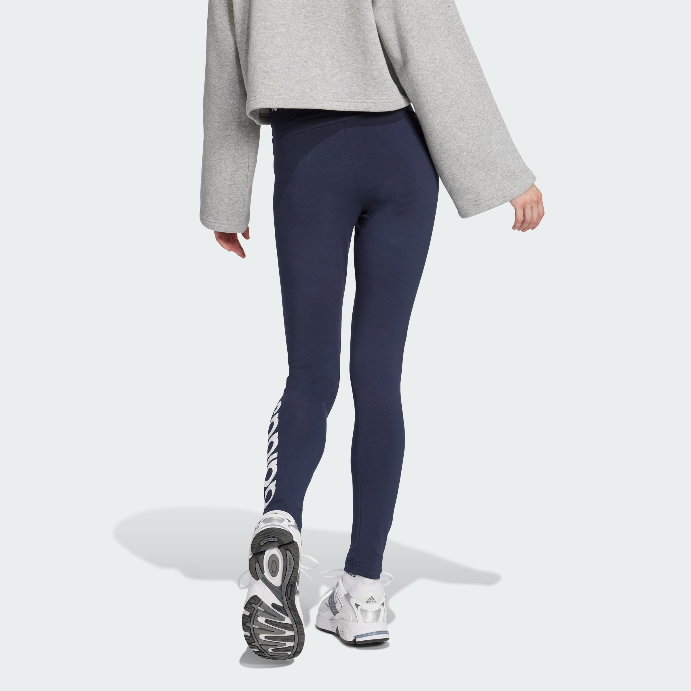 Adidas Women’s Gym & Training Leggings – Comfortable and Stylish – Safqqa Egypt