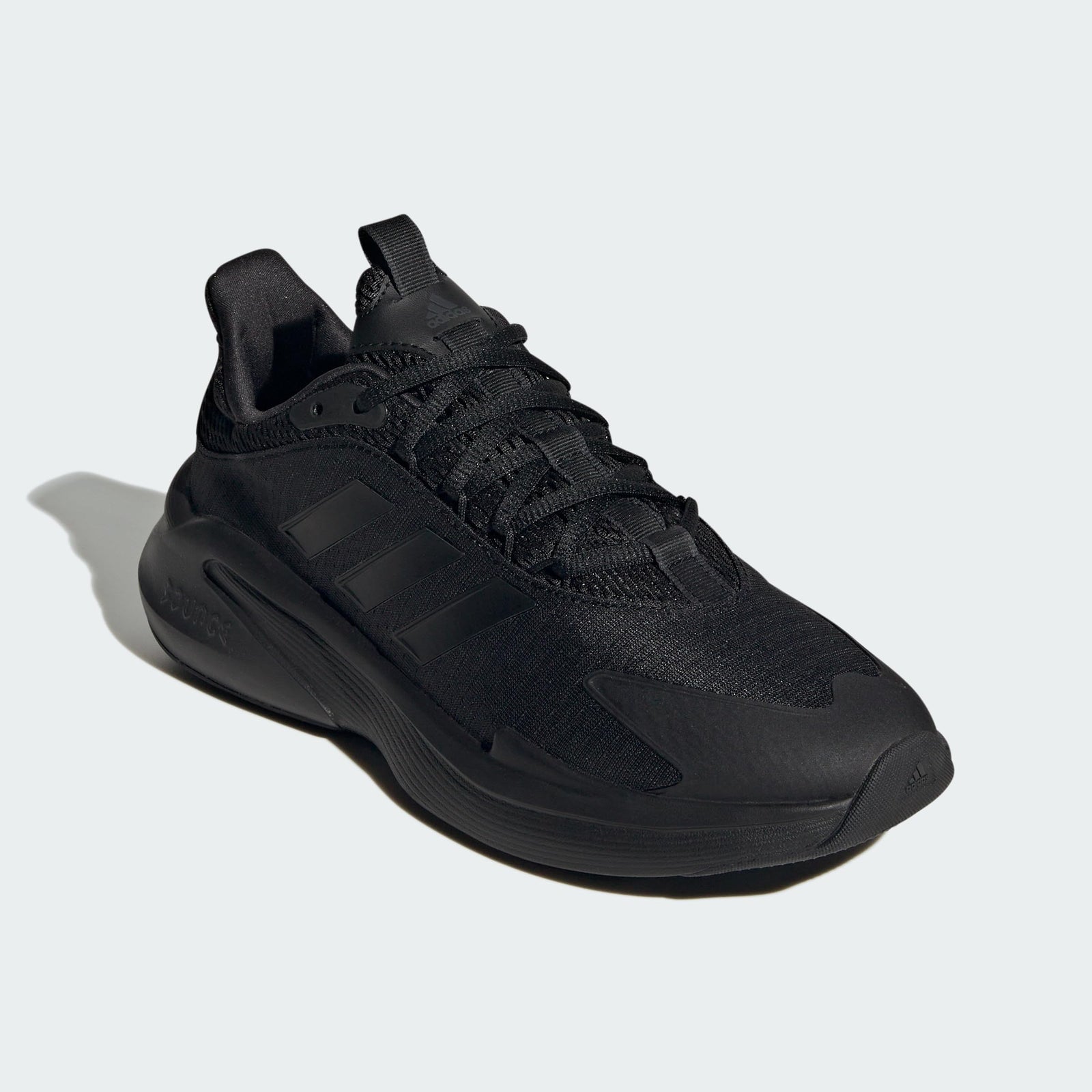 adidas womens Sneaker- Damage Box
