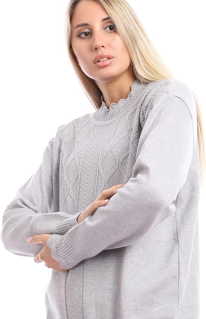 بلوفر محبوك برقبة دائرية للنساء من أندورا 