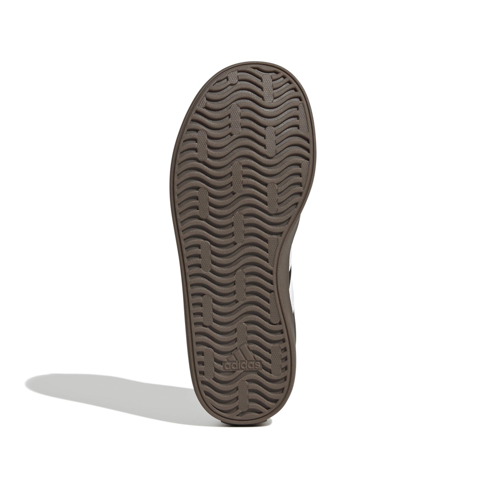 حذاء من Adidas للأولاد، المصمم لدعم أقدام الأطفال أثناء اللعب، المدرسة،