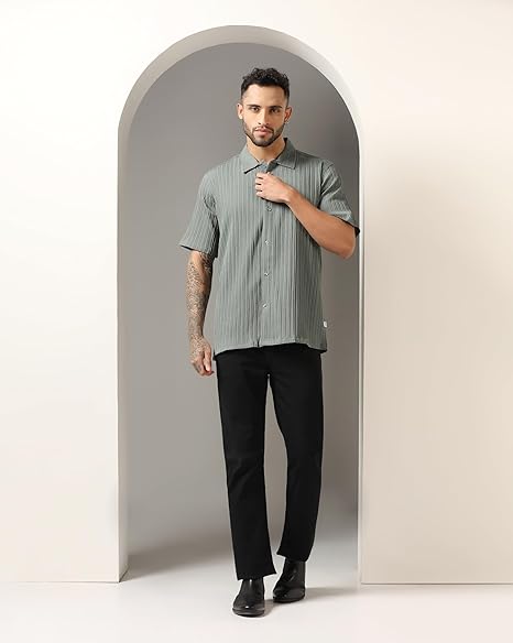 GRECIILOOKS Men’s Regular Fit Solid Shirt Green