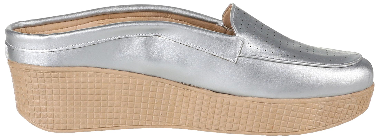 أحذية SWAY للنساء تجمع بين الأناقة والراحة والمتانة للاستخدام اليومي. تصميمها مزود بنعل داعم ومصنوعة من مواد عالية الجودة لتوفير راحة طوال اليوم 