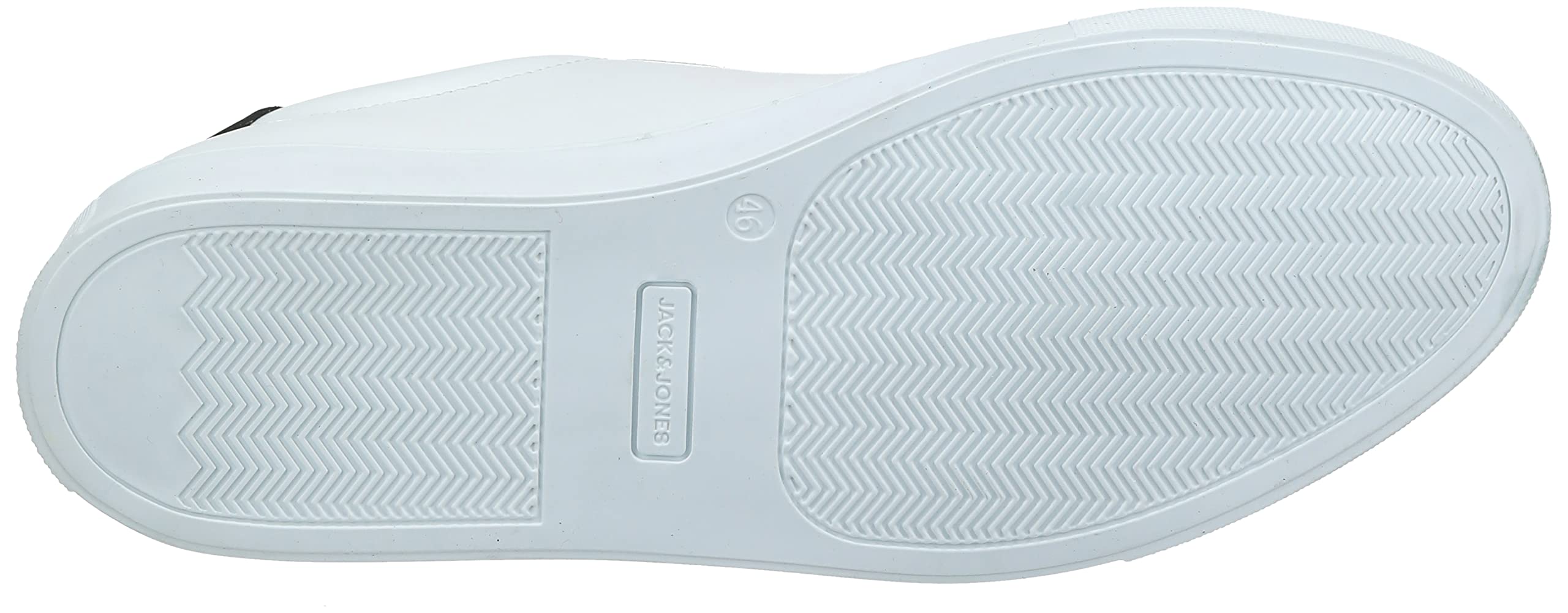 أحذية رجالية من جاك آند جونز تجمع بين الأناقة والراحة والمتانة. مصممة للاستخدام اليومي، مصنوعة من خامات عالية الجودة مع نعال مبطنة وهيكل داعم يوفر راحة طوال اليوم.