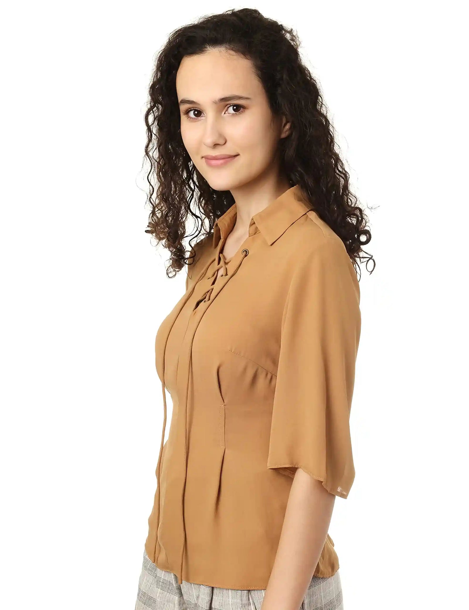 Elle Short Sleeves Shirt Neck Blouse for Women - Safqqa Egypt