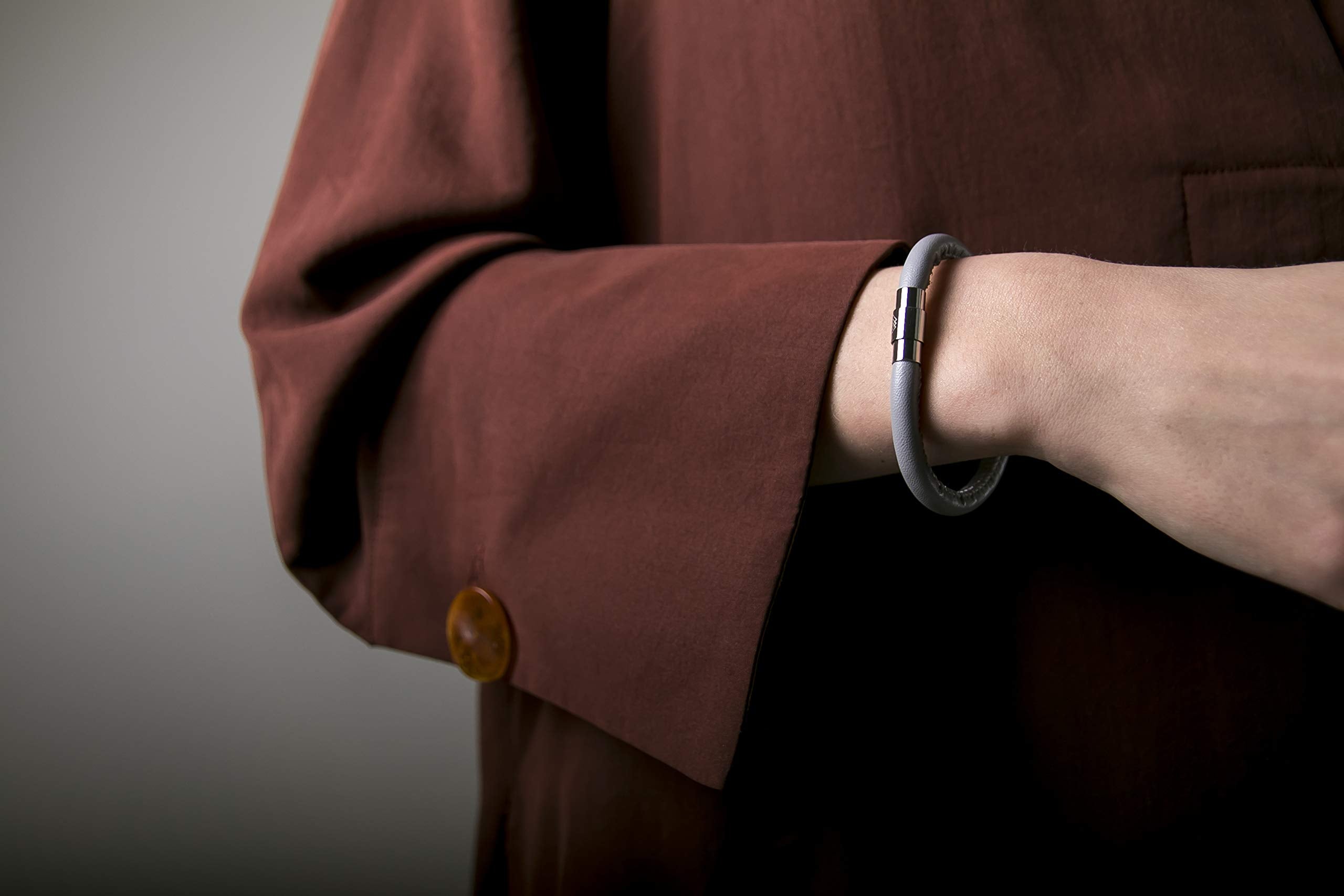 Victoria Walls Women’s Elegant Bracelet