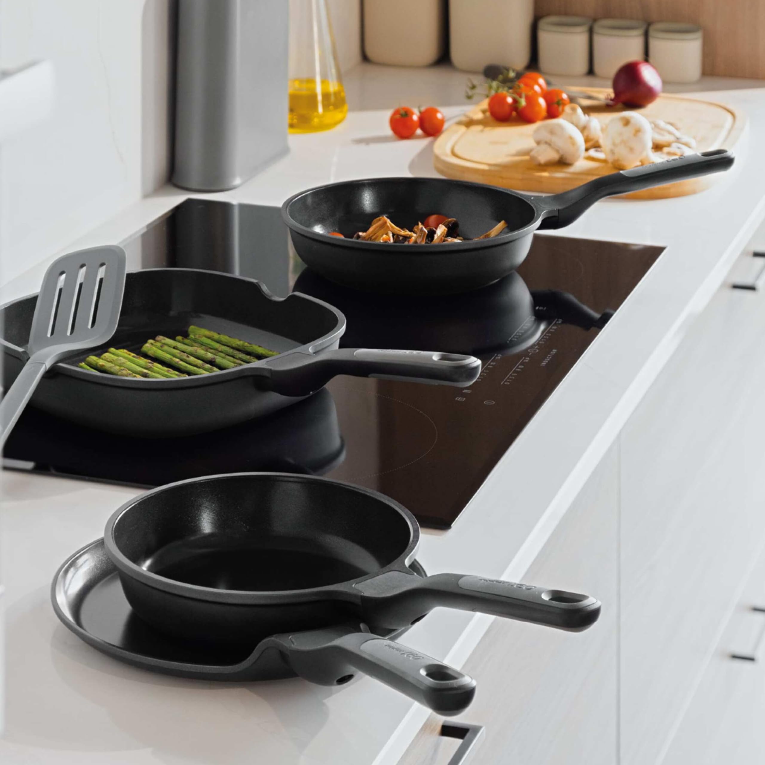 Berghoff Leo Stone+ Ceramic Nonstick Specialty Pan Set with Turner – 5 Pieces