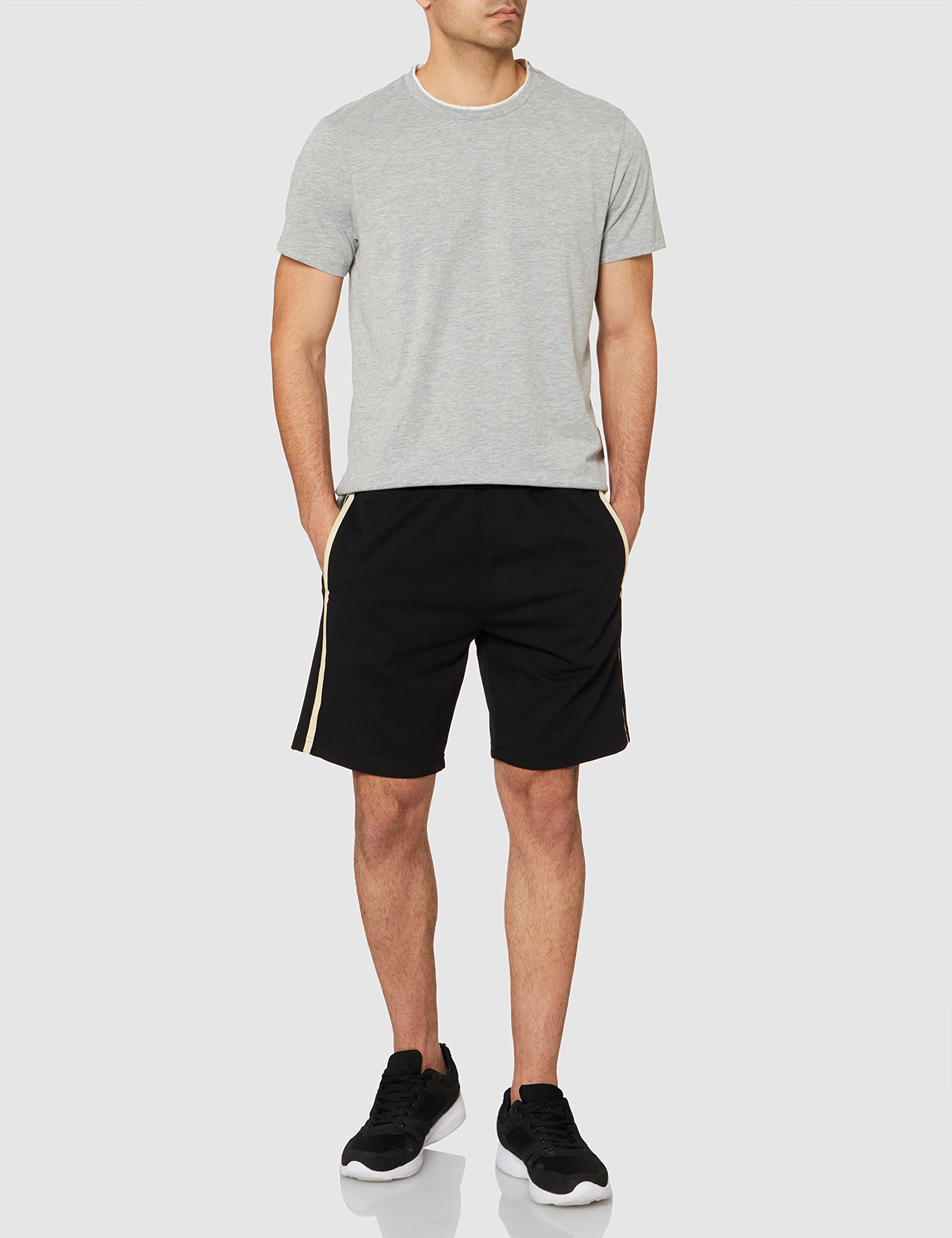 DeFacto Shorts For Mens Comfortable and breathable material – Safqqa Egypt
