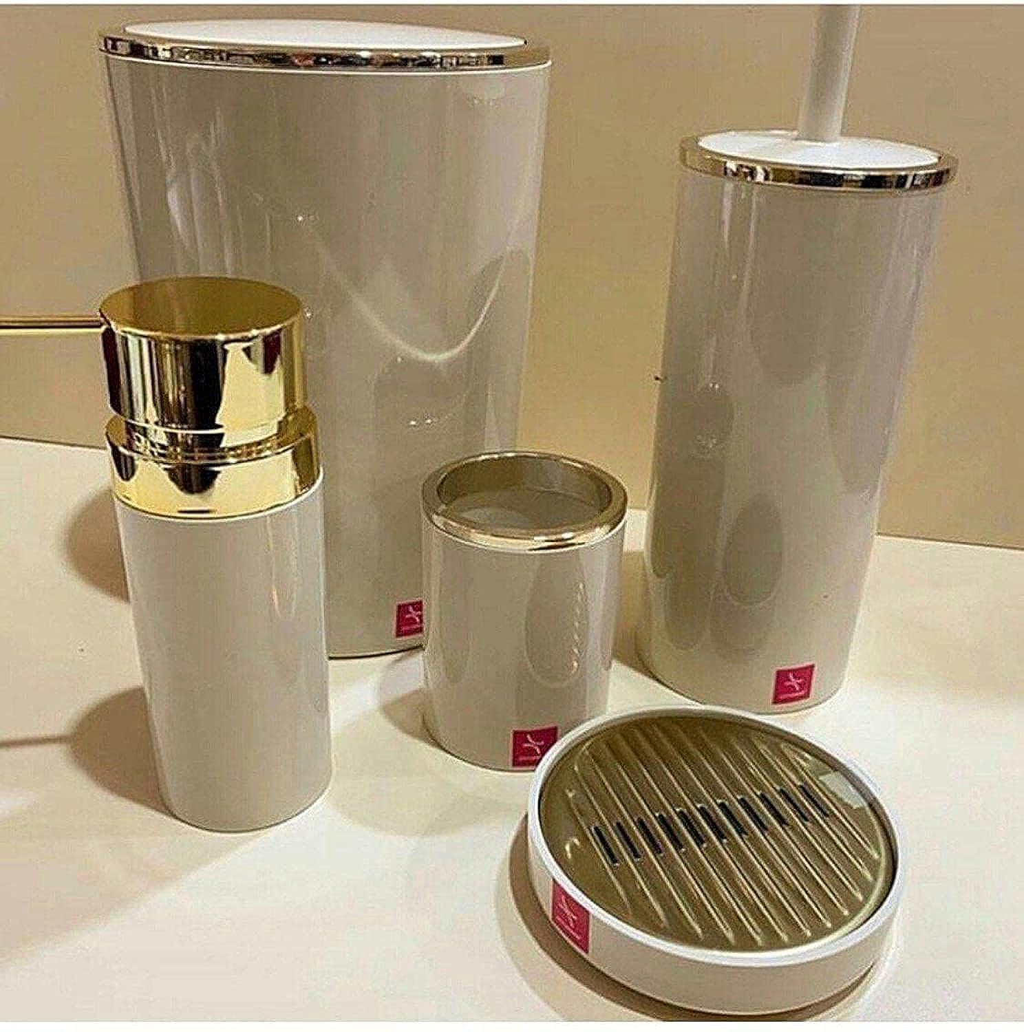  طقم إكسسوارات الحمام  من Primanova عبارة عن 5 قطع مصمم لتعزيز الوظائف والأناقة في حمامك