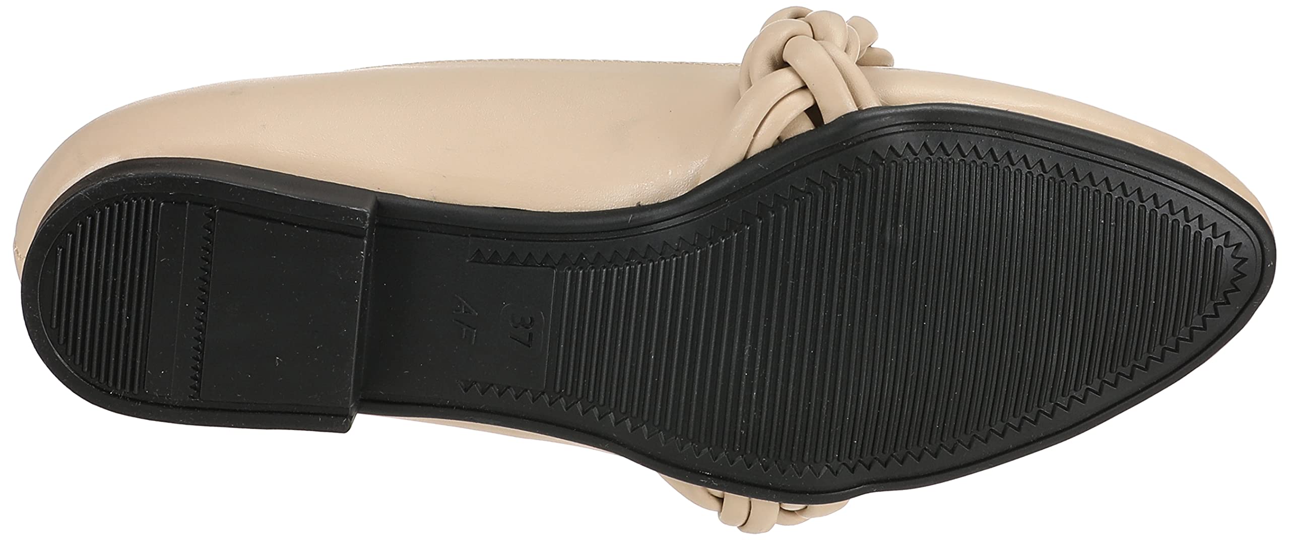 حذية SWAY للنساء تجمع بين الأناقة والراحة والمتانة للاستخدام اليومي. تصميمها مزود بنعل داعم ومصنوعة من مواد عالية الجودة لتوفير راحة طوال اليوم 