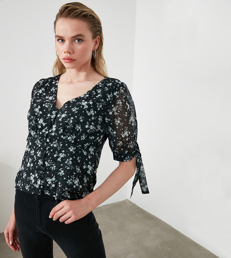 Trendyol Blouse For Women,Versatile color options for easy pairing