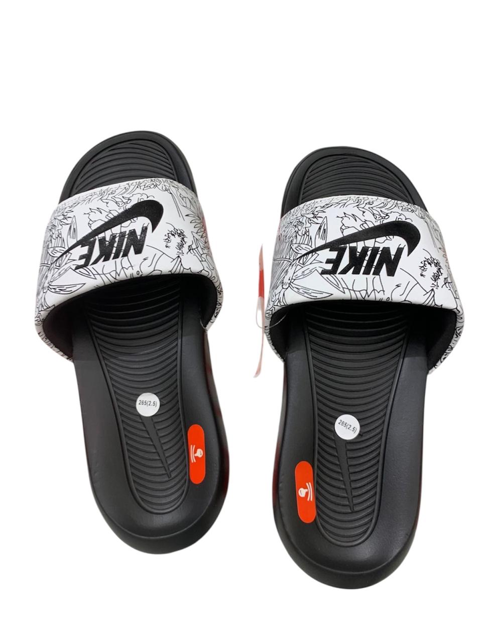 Generic Slipper For Men Lightweight and durable materials