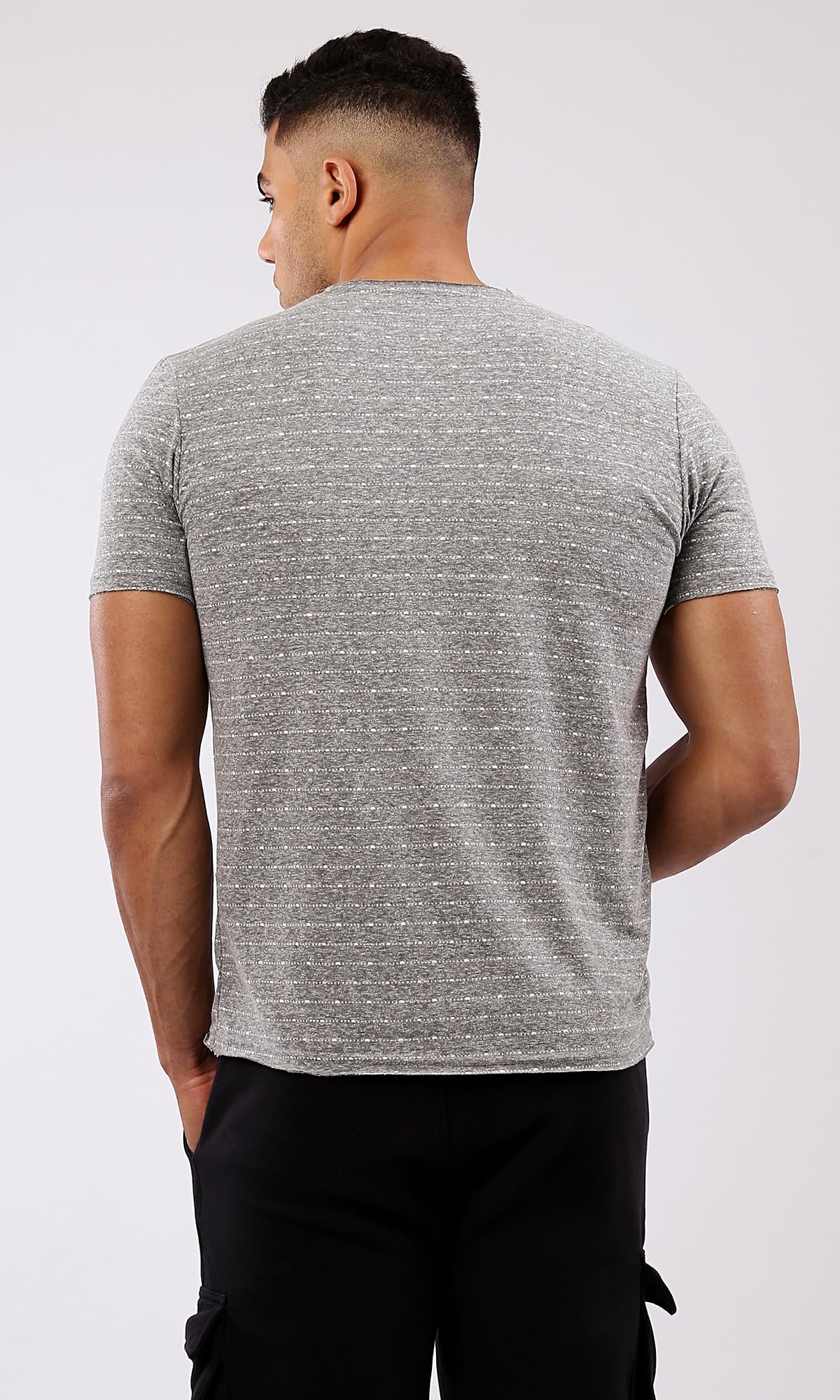 Ravin Heather Medium Grey Short Sleeves Slip On T-Shirt For MEN,Slip-on design for easy wearing.