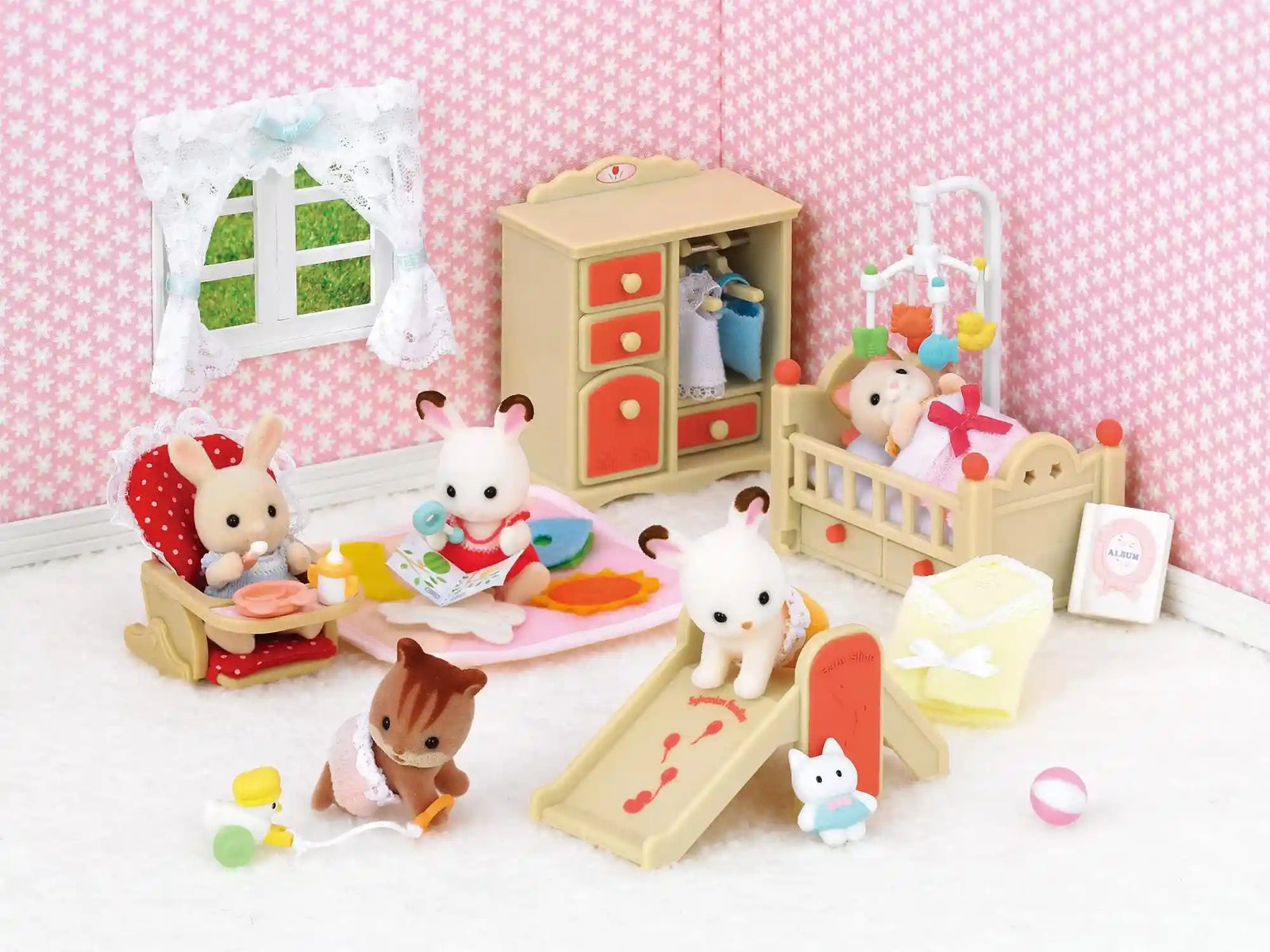 Epoch 5036 Sylvanian Families Baby Room Toy Set (Damage Box) - Safqqa Egypt