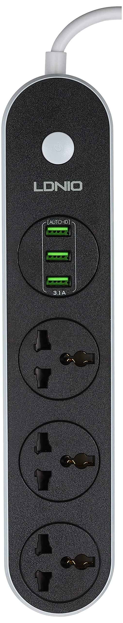 مشترك كهربائى لتشغيل وشحن عدة أجهزة بأمان. يحتوي على عدة منافذ كهربائية لتوصيل الأجهزة الإلكترونية وشاحن USB