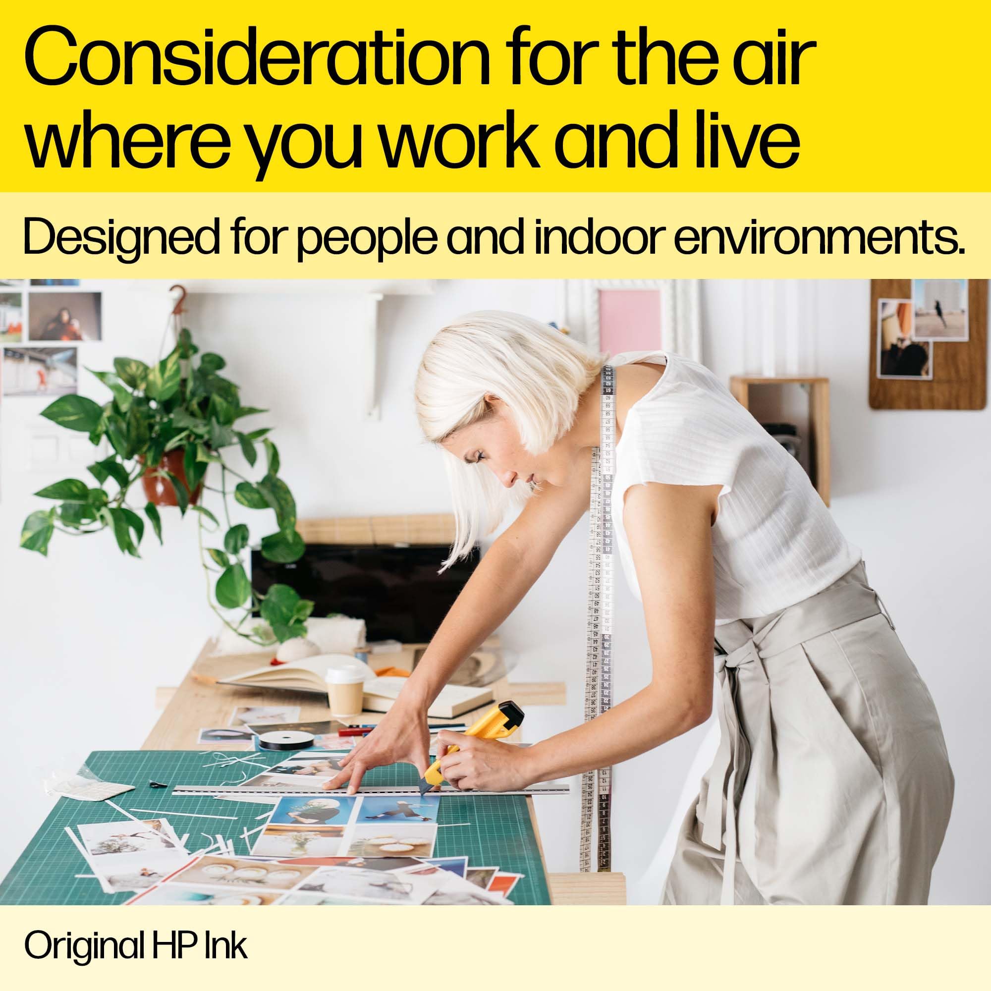 Hp 123 Ink Cartridge - F6v17ae, Black- Damage Box