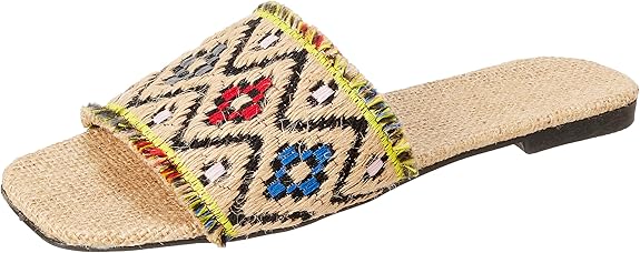 شبشب MADYOS المسطح للنساء يجمع بين الراحة والأناقة الكاجوال. مصنوع من مواد ناعمة ومتينة لتوفير راحة طوال اليوم  – Safqqa Egypt