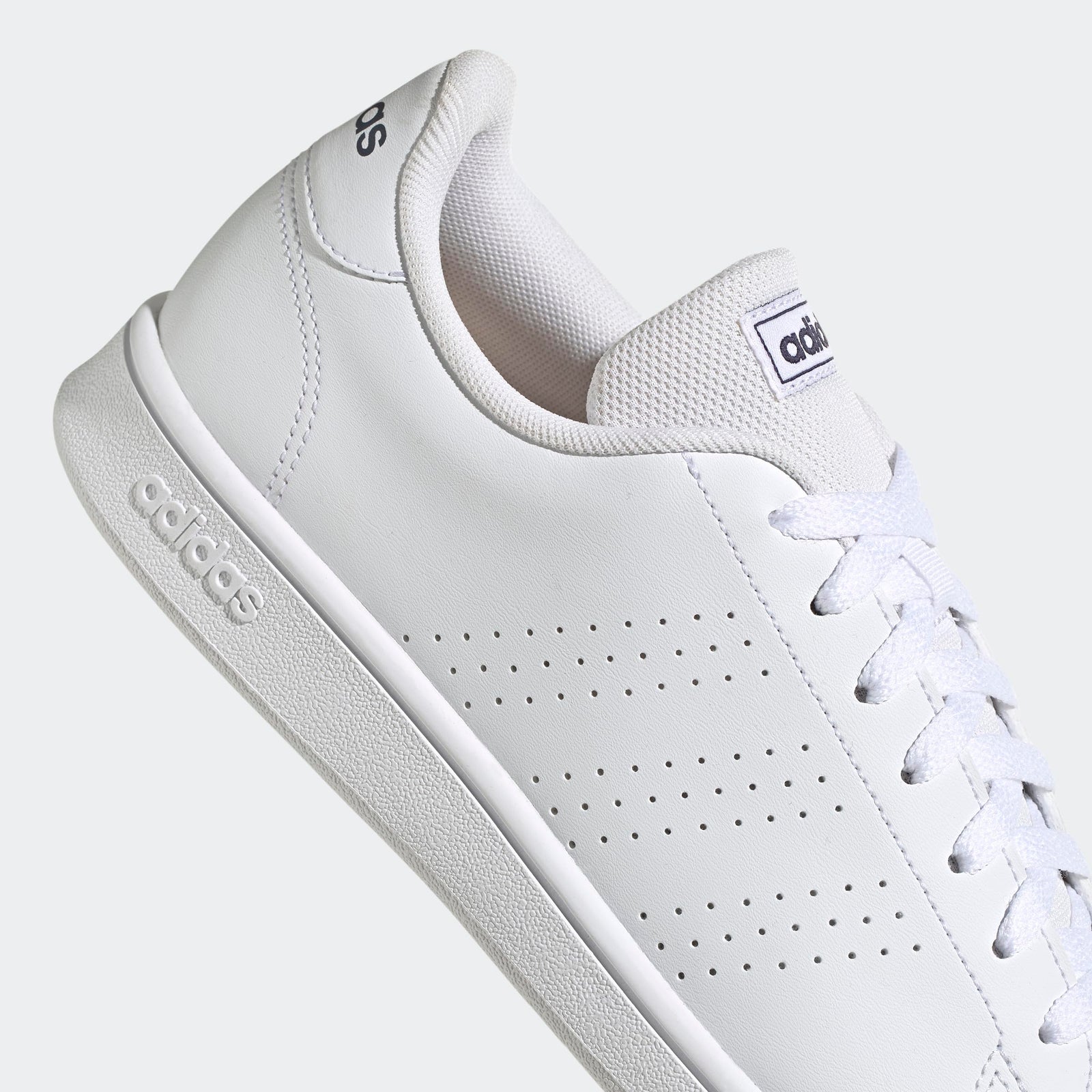 adidas mens Sneaker